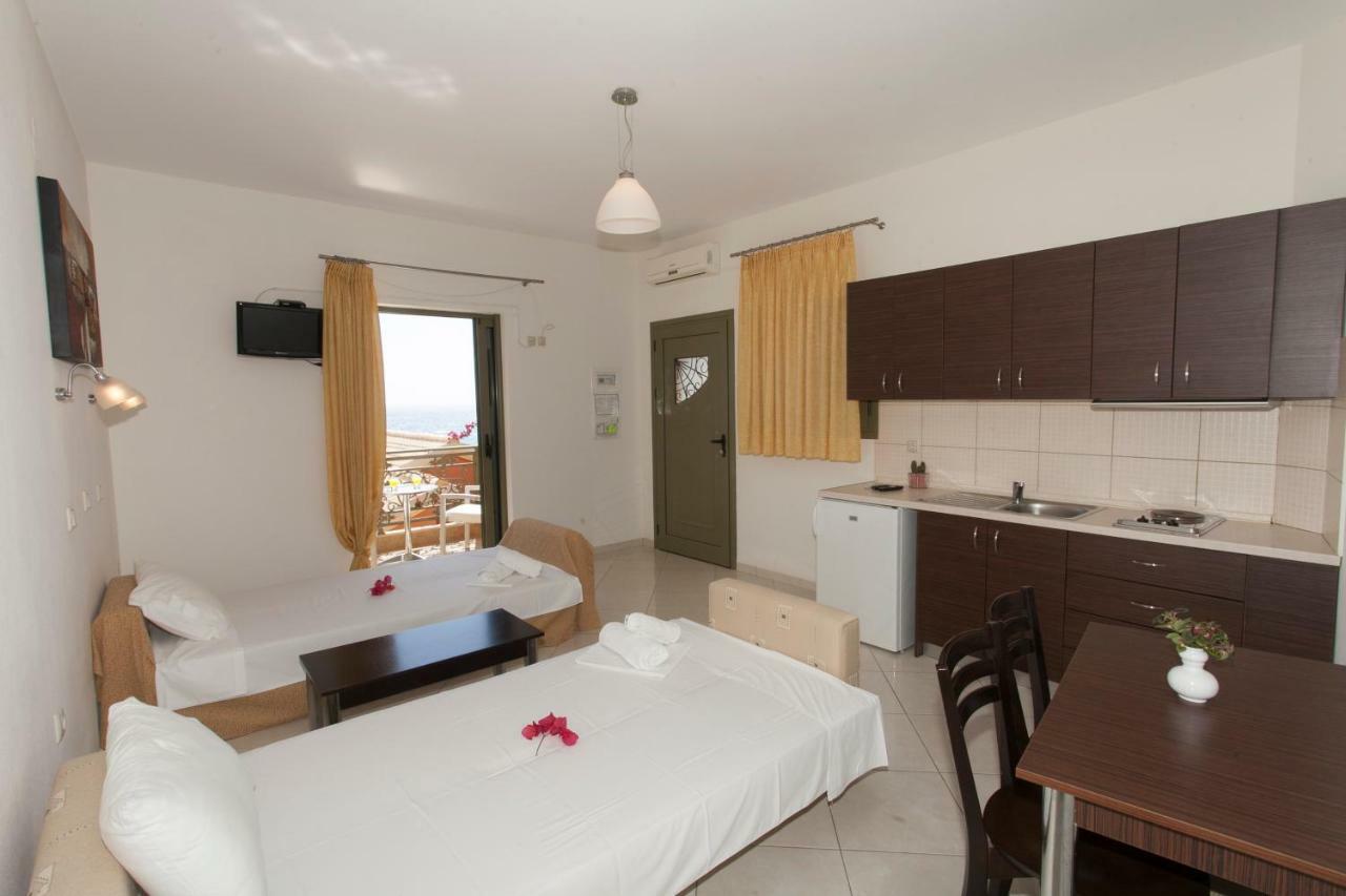Siarbas Hotel Paralia Vrachou Eksteriør bilde