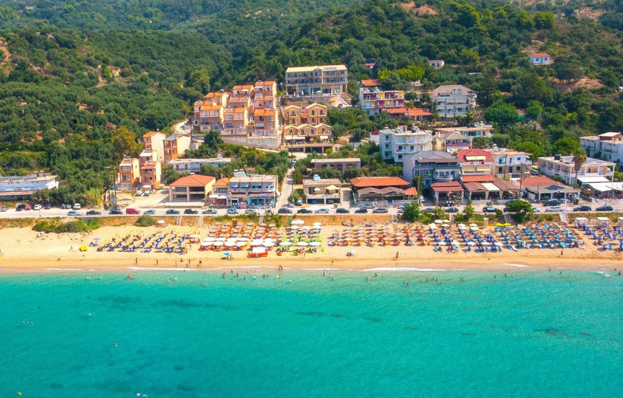 Siarbas Hotel Paralia Vrachou Eksteriør bilde